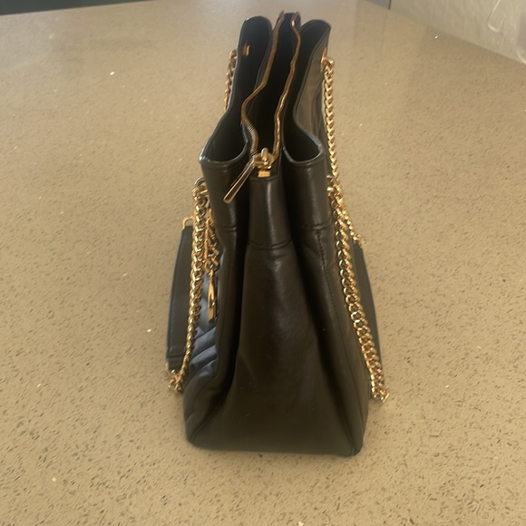 Michael Kors Classic Chevron Quilted Leather Tote - Picture 14 of 15